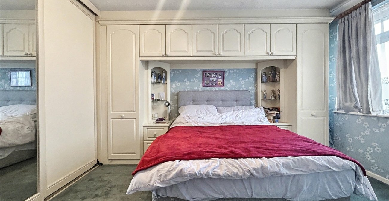 4 bedroom house for sale in Twydall | Robinson Michael & Jackson