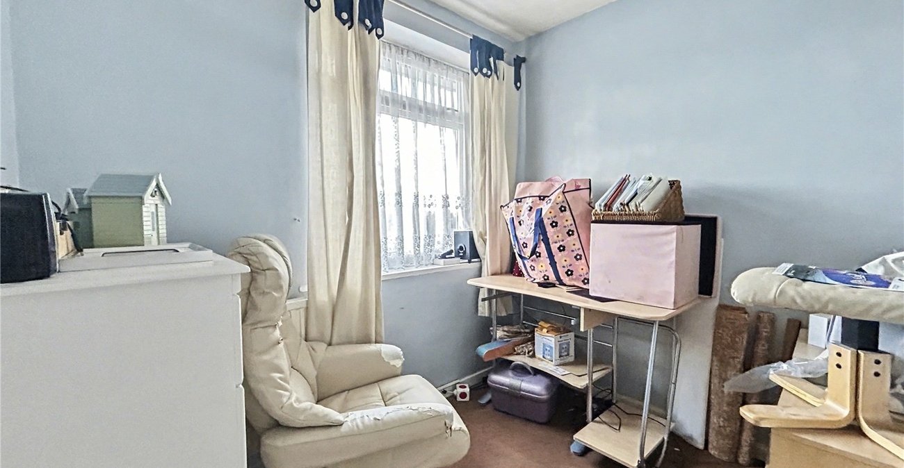 4 bedroom house for sale in Twydall | Robinson Michael & Jackson