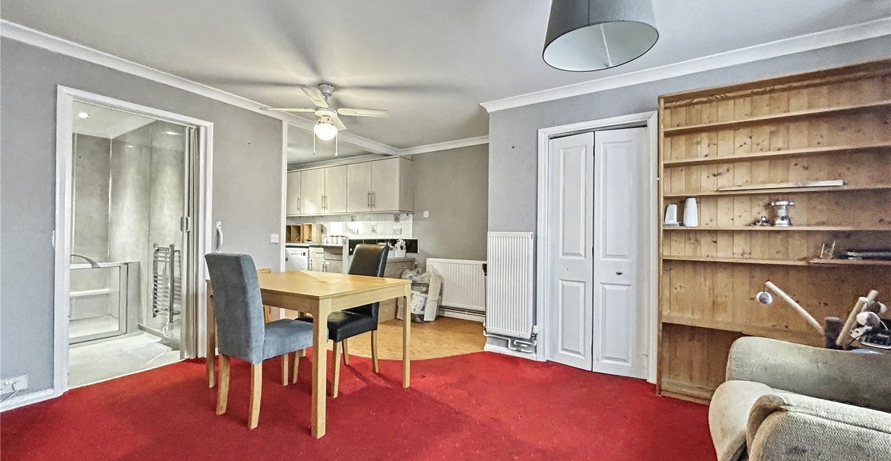 4 bedroom house for sale in Twydall | Robinson Michael & Jackson