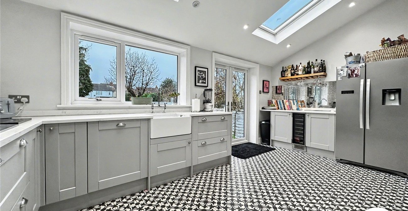 3 bedroom house for sale in Rochester | Robinson Michael & Jackson