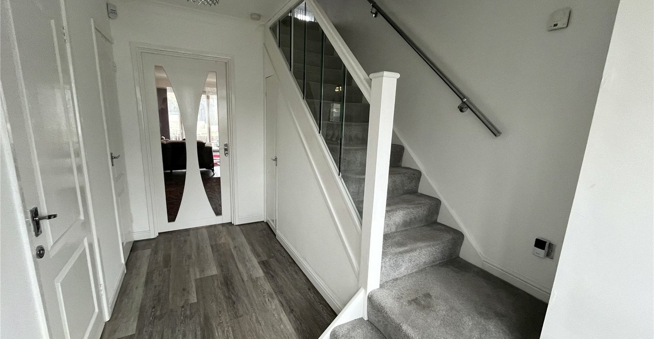 4 bedroom house for sale in Walderslade | Robinson Michael & Jackson