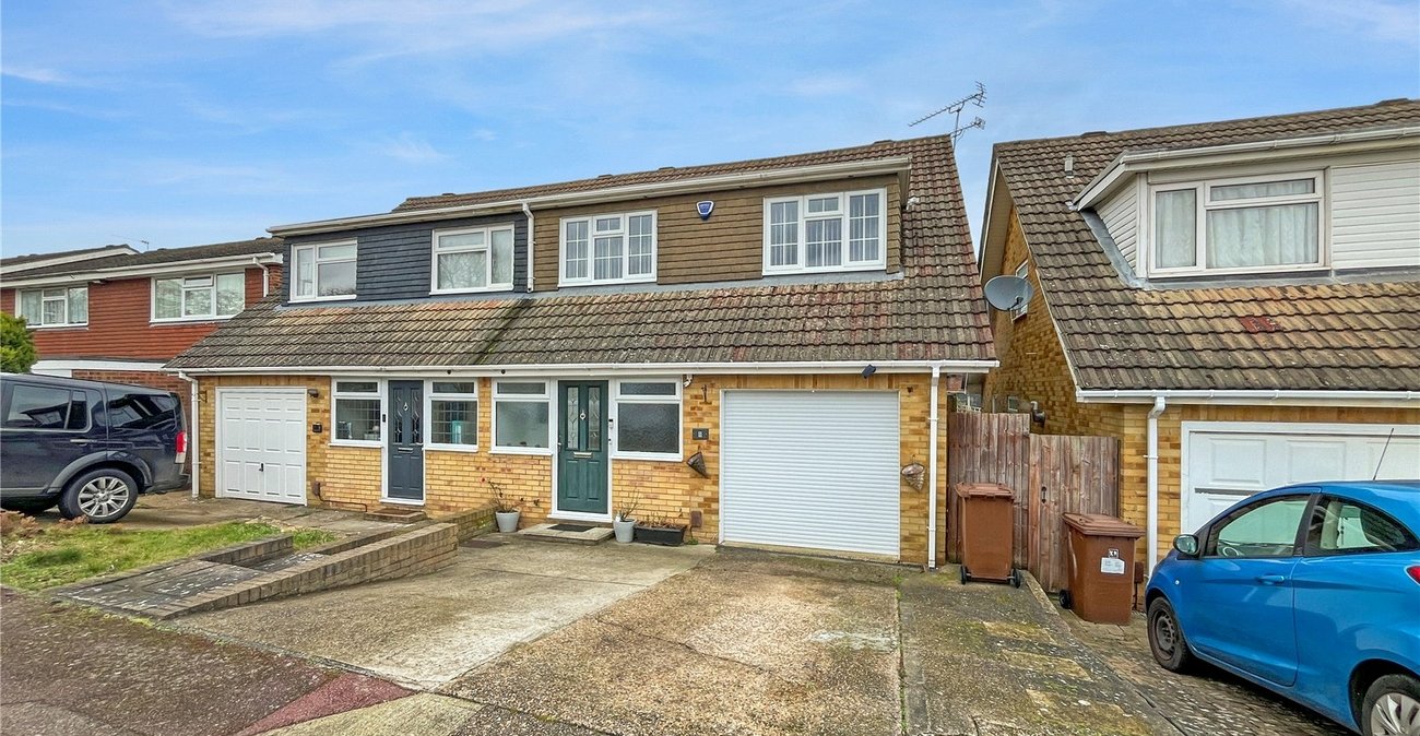 4 bedroom house for sale in Walderslade | Robinson Michael & Jackson