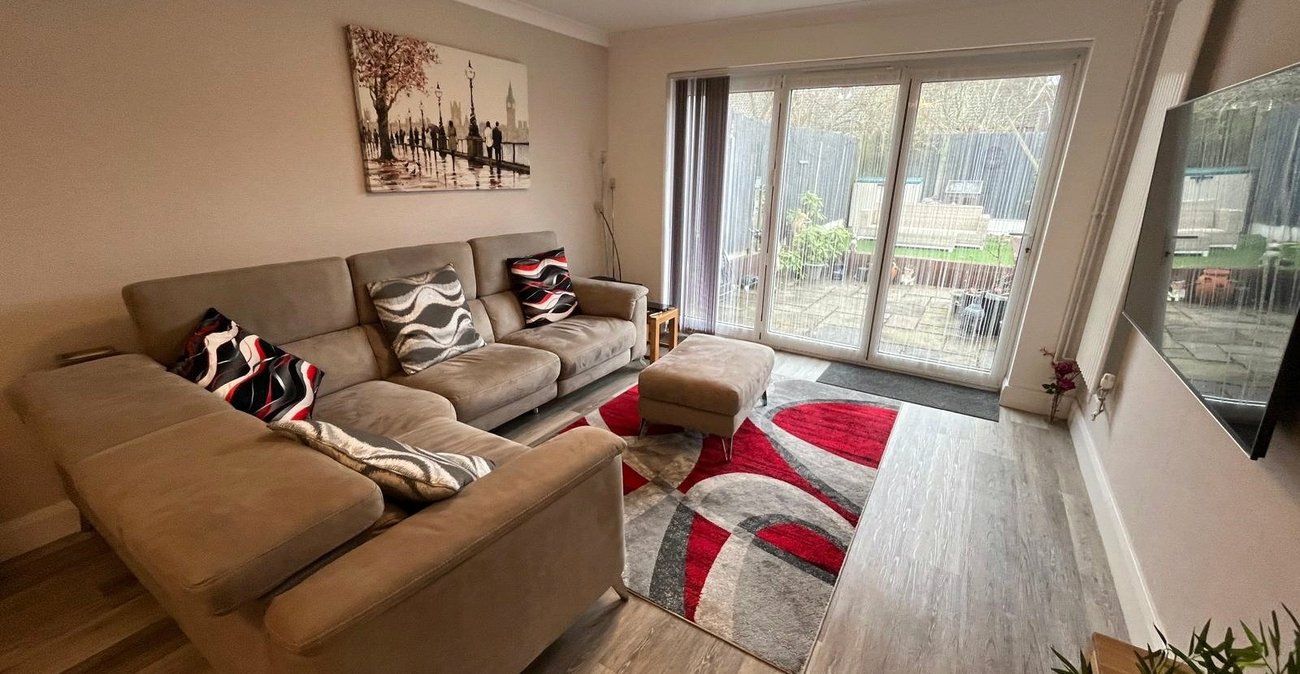 4 bedroom house for sale in Walderslade | Robinson Michael & Jackson