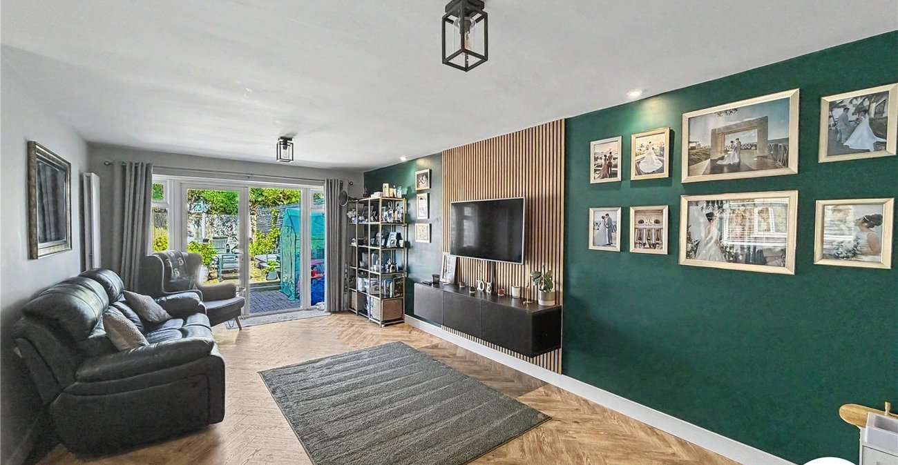 4 bedroom house for sale in Walderslade | Robinson Michael & Jackson
