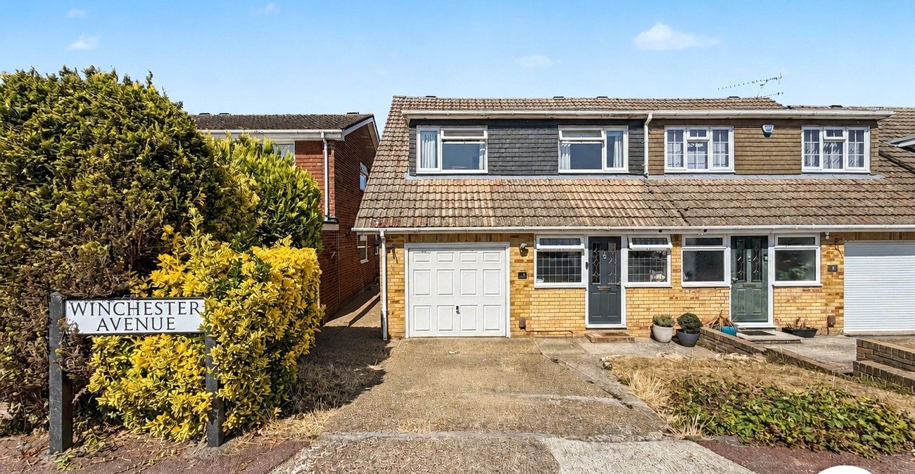 4 bedroom house for sale in Walderslade | Robinson Michael & Jackson