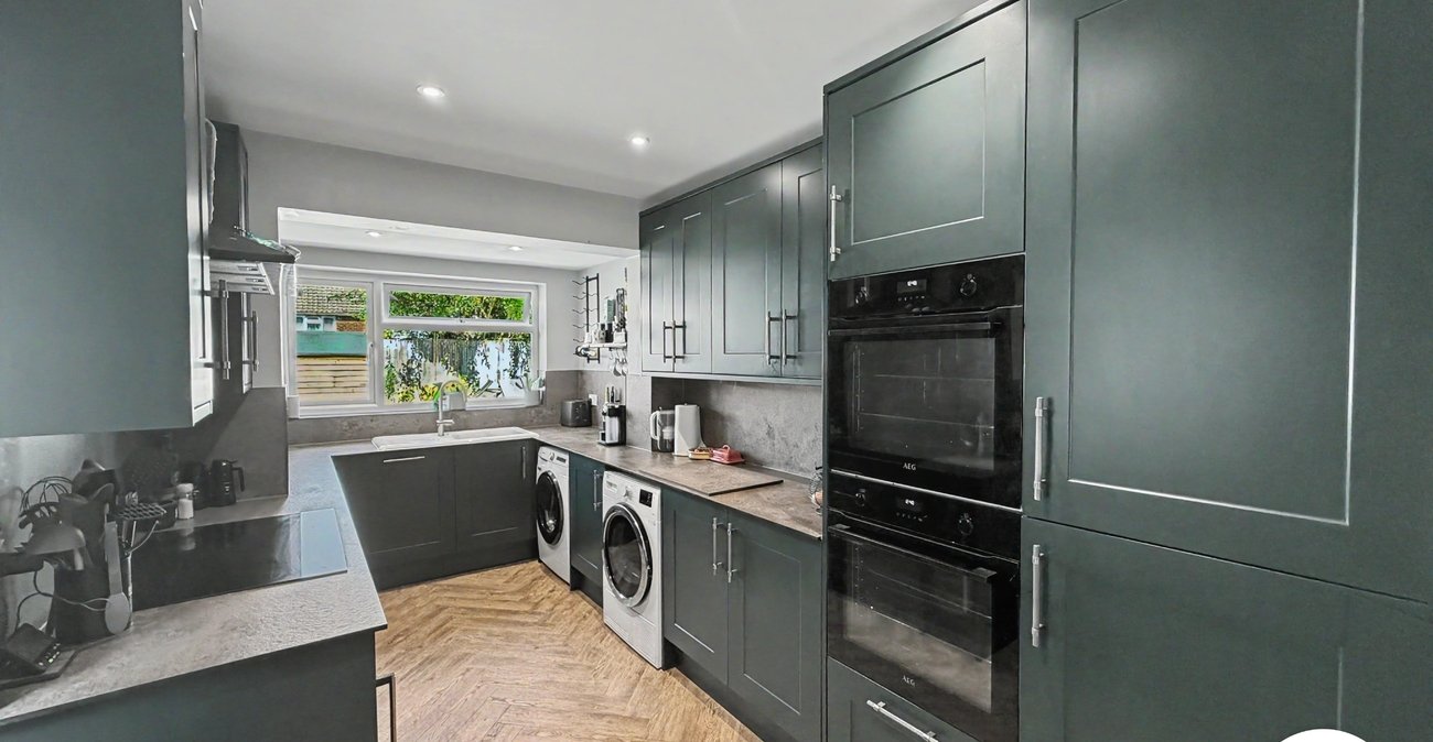 4 bedroom house for sale in Walderslade | Robinson Michael & Jackson