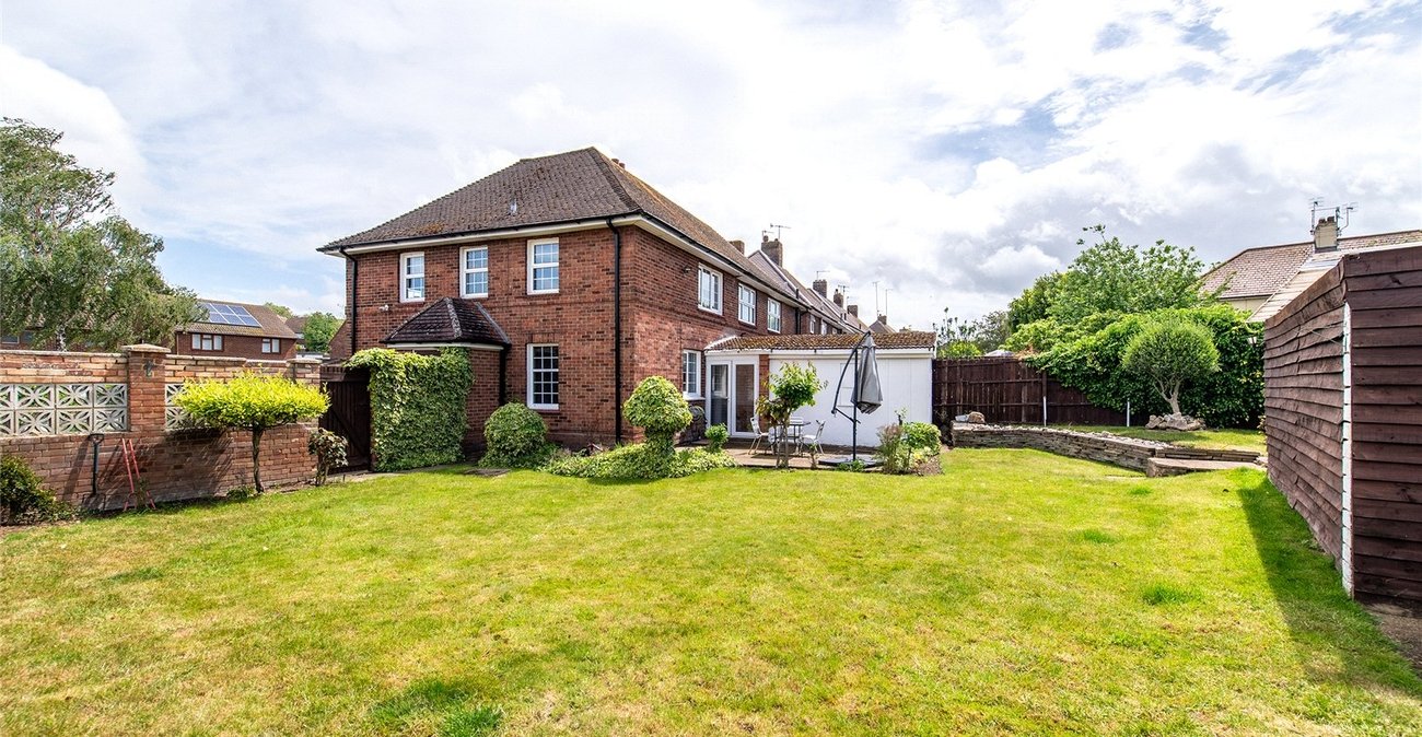 3 bedroom house for sale in Gravesend | Robinson Michael & Jackson
