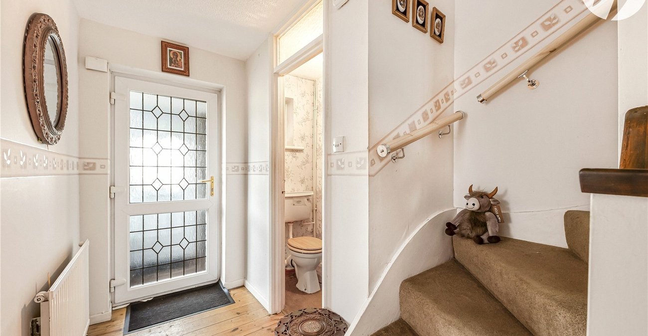 3 bedroom house for sale in West Dartford | Robinson Jackson