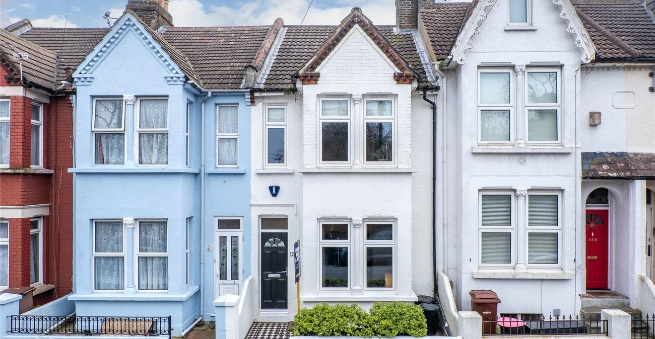 3 bedroom house for sale in Gillingham | Robinson Michael & Jackson