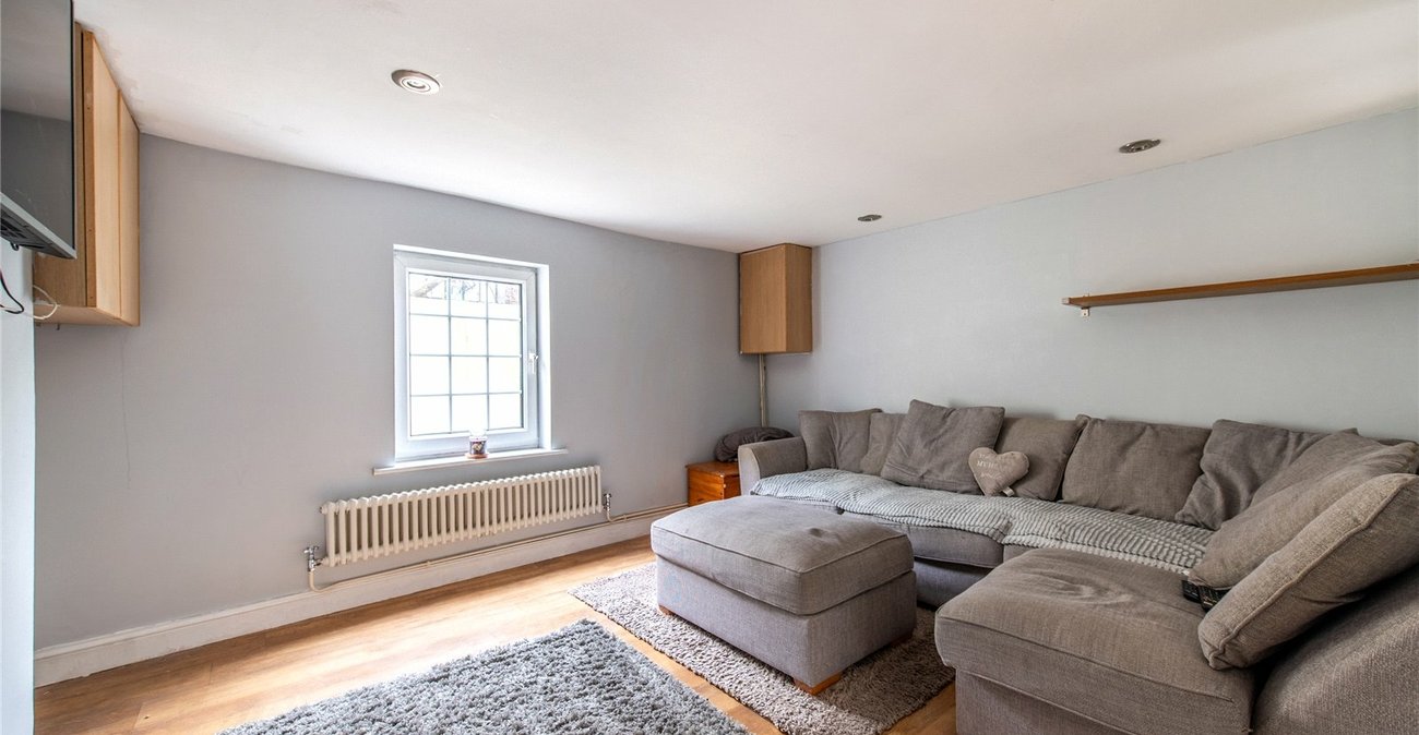 3 bedroom property for sale in Gravesend | Robinson Michael & Jackson