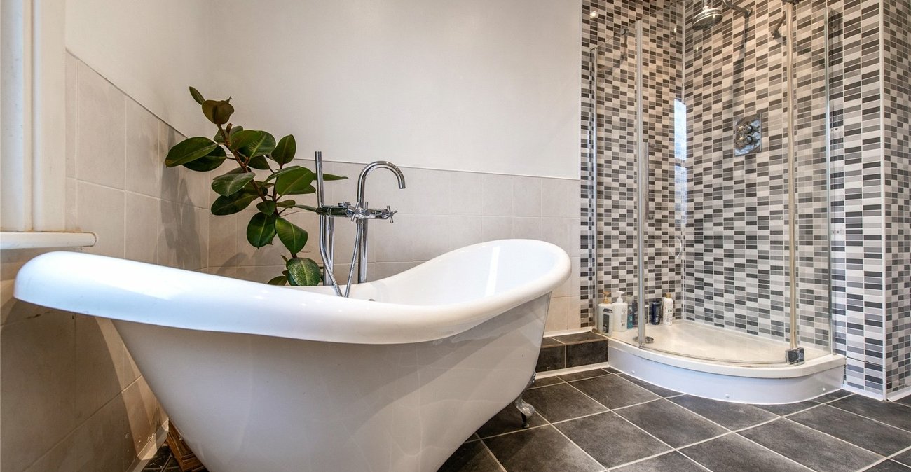 3 bedroom property for sale in Gravesend | Robinson Michael & Jackson