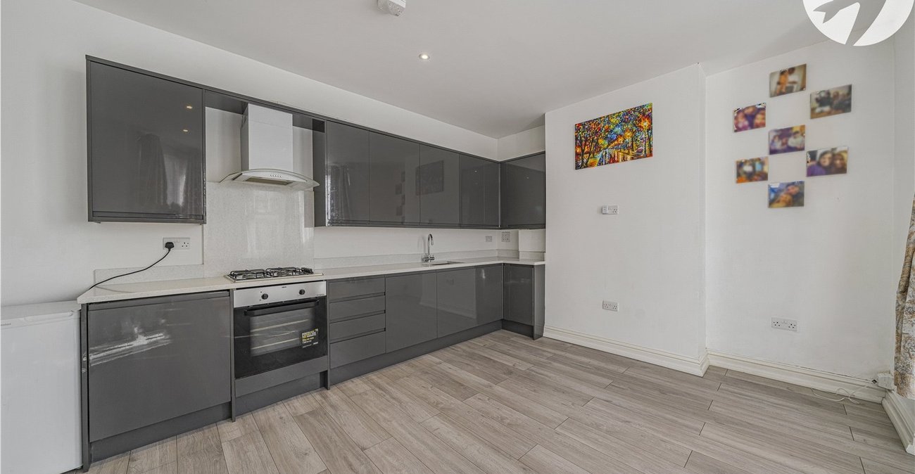 1 bedroom property for sale in Gravesend | Robinson Michael & Jackson