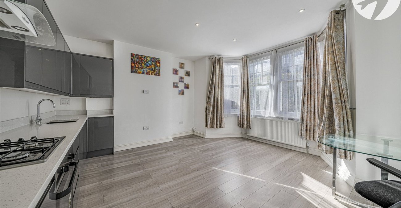 1 bedroom property for sale in Gravesend | Robinson Michael & Jackson