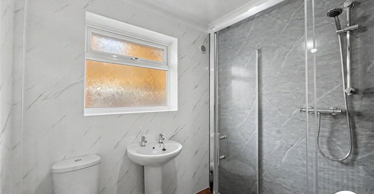 3 bedroom bungalow for sale in Sittingbourne | Robinson Michael & Jackson