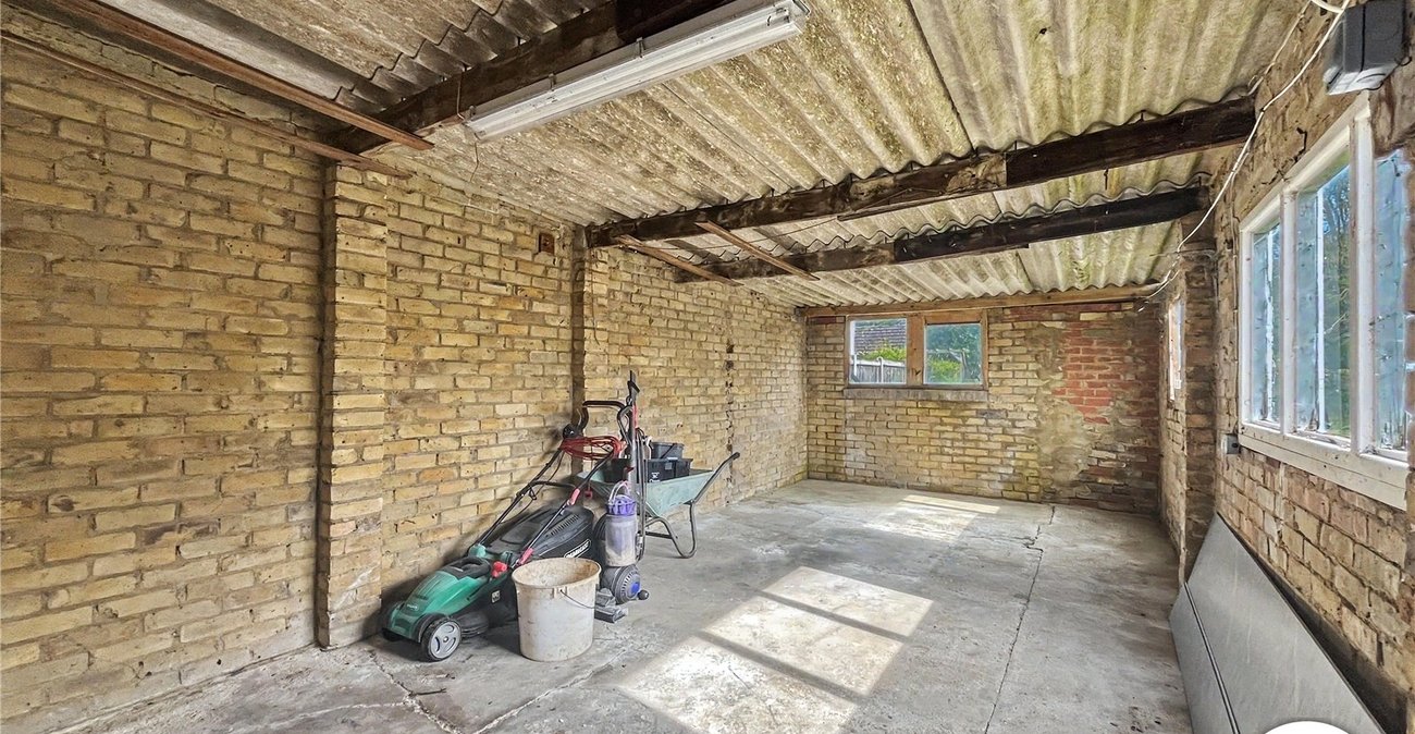 3 bedroom bungalow for sale in Sittingbourne | Robinson Michael & Jackson