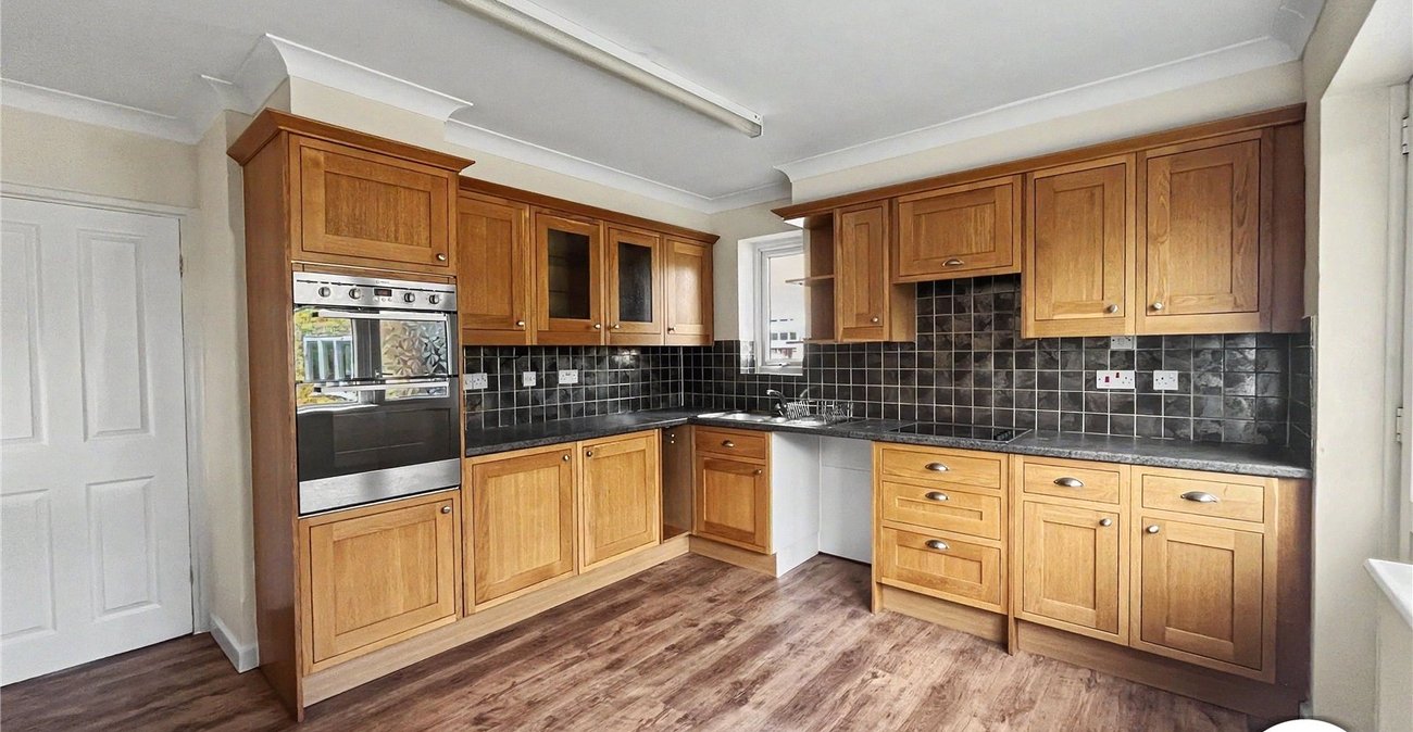3 bedroom bungalow for sale in Sittingbourne | Robinson Michael & Jackson