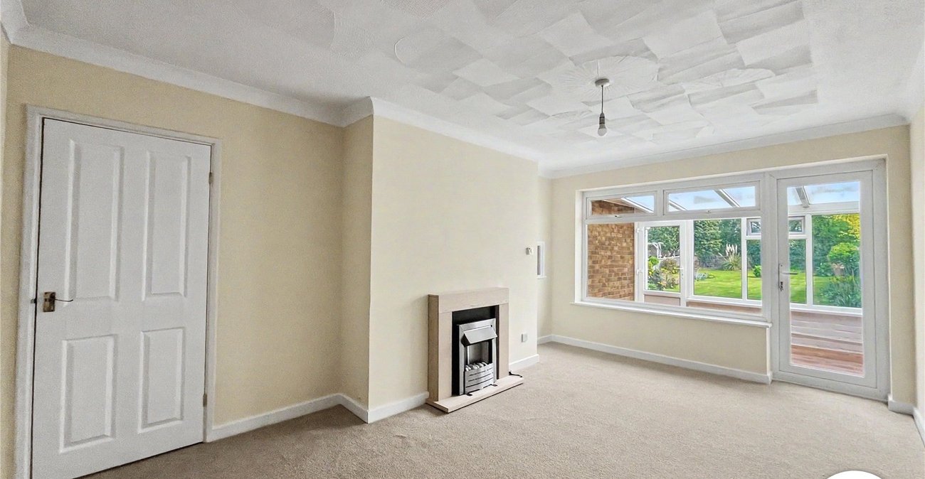 3 bedroom bungalow for sale in Sittingbourne | Robinson Michael & Jackson