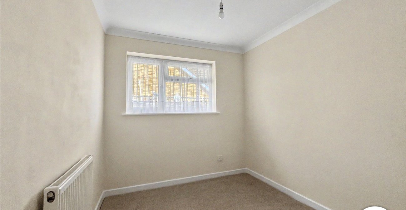 3 bedroom bungalow for sale in Sittingbourne | Robinson Michael & Jackson