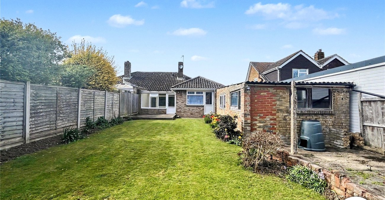3 bedroom bungalow for sale in Sittingbourne | Robinson Michael & Jackson