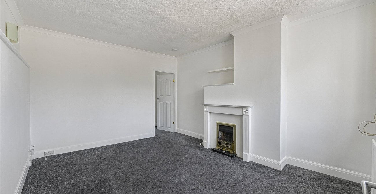 2 bedroom property for sale in West Dartford | Robinson Jackson