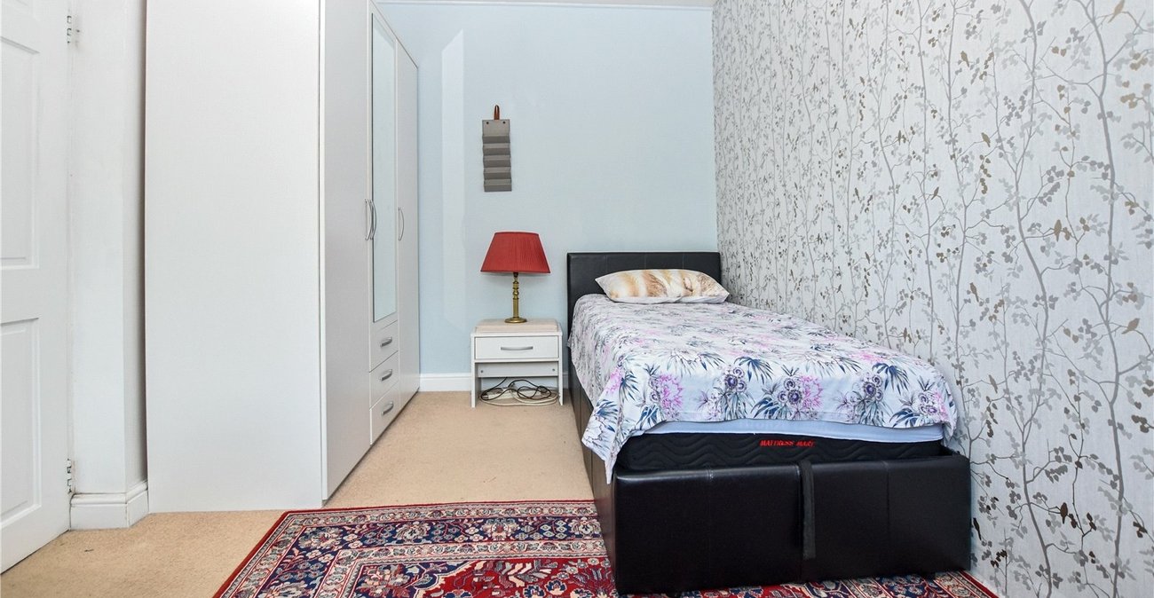 4 bedroom house for sale in Bexleyheath | Robinson Jackson