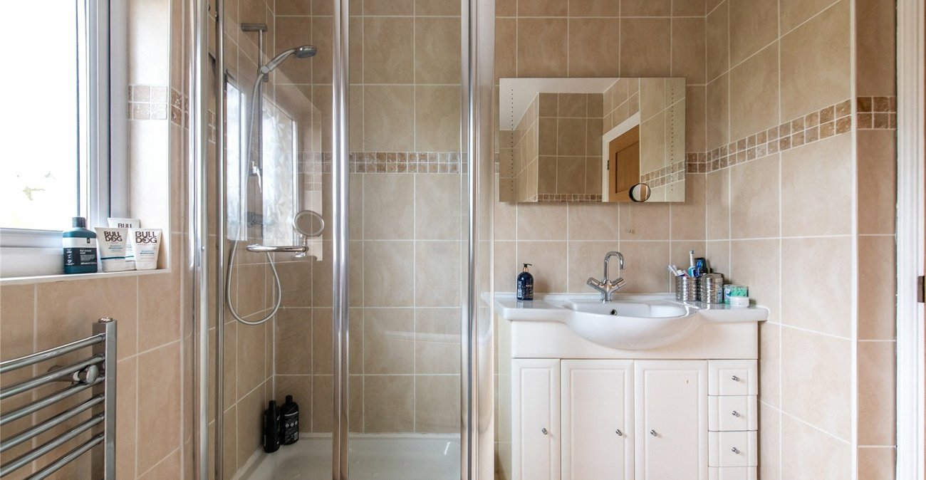 4 bedroom house for sale in Gravesend | Robinson Michael & Jackson