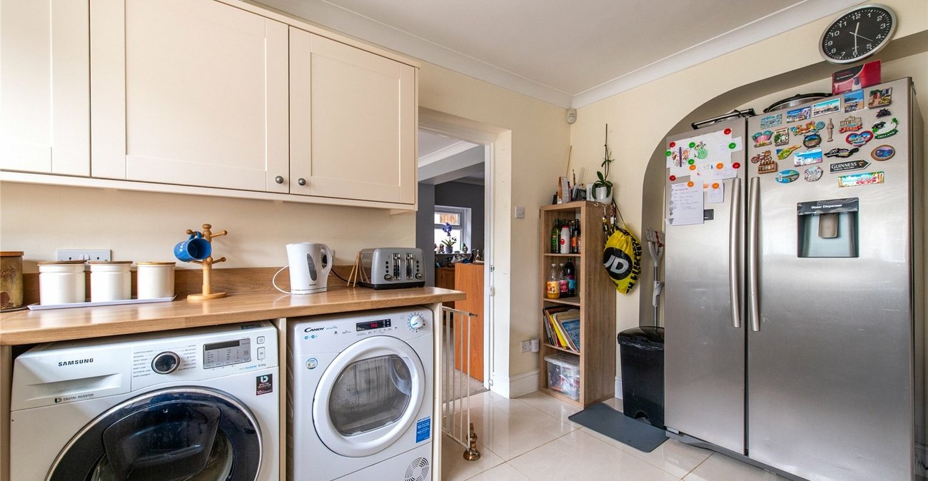 4 bedroom house for sale in Gravesend | Robinson Michael & Jackson