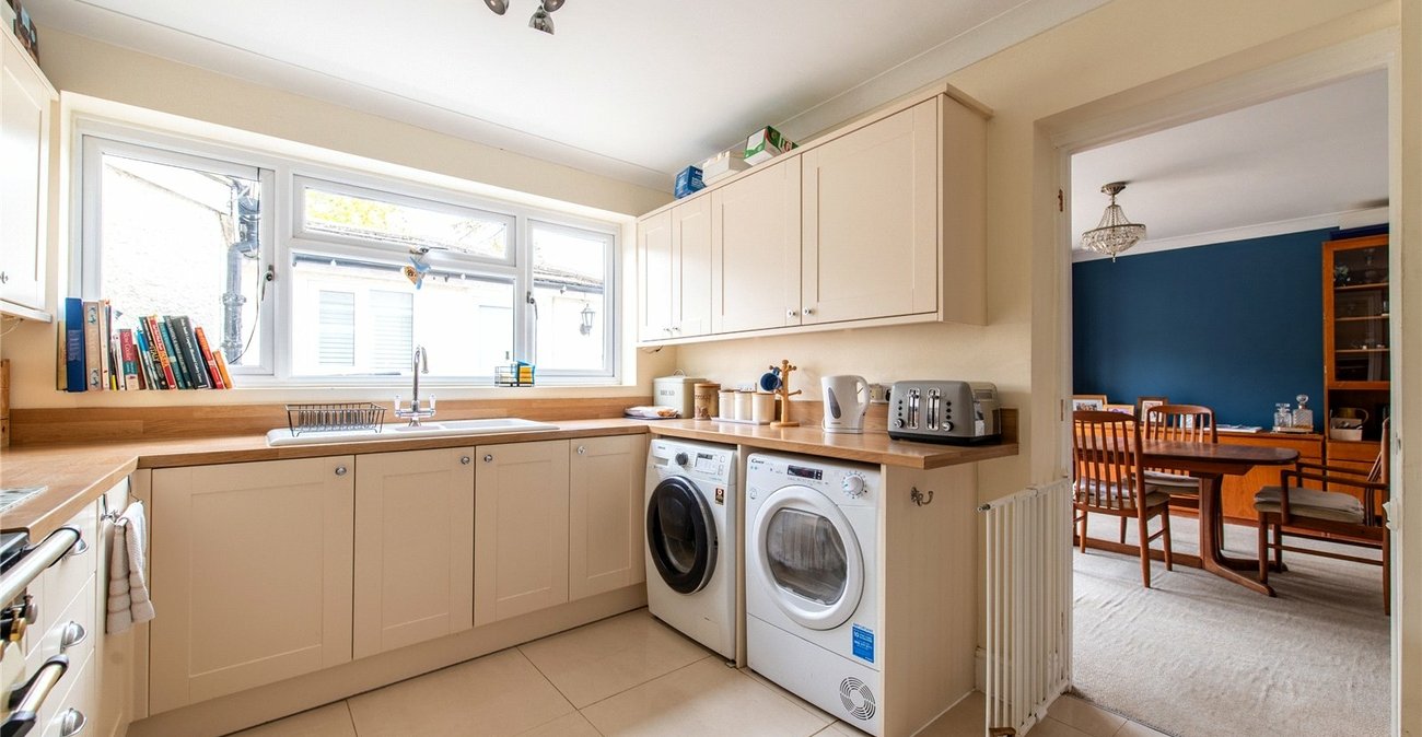 4 bedroom house for sale in Gravesend | Robinson Michael & Jackson