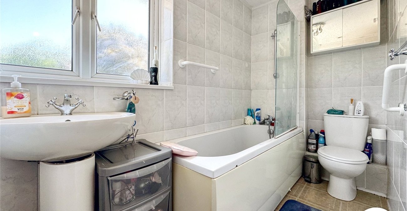 3 bedroom house for sale in Maidstone | Robinson Michael & Jackson