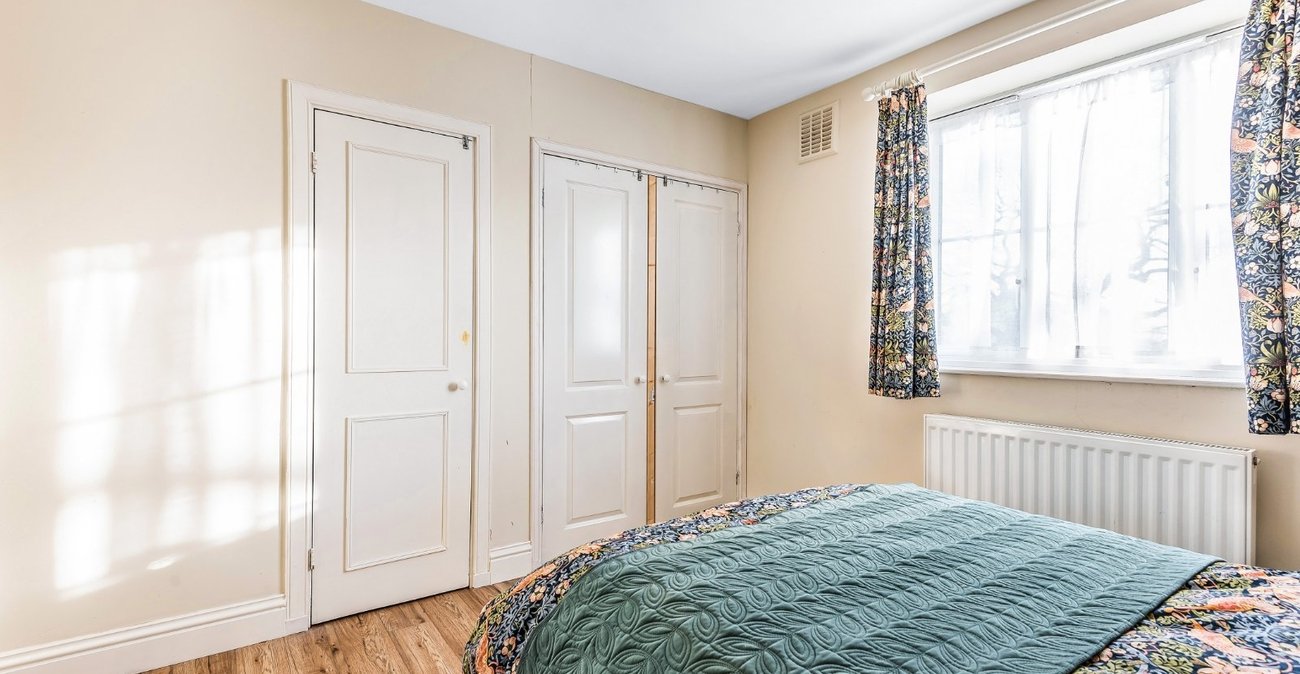 3 bedroom property for sale in Sydenham Avenue | Robinson Jackson