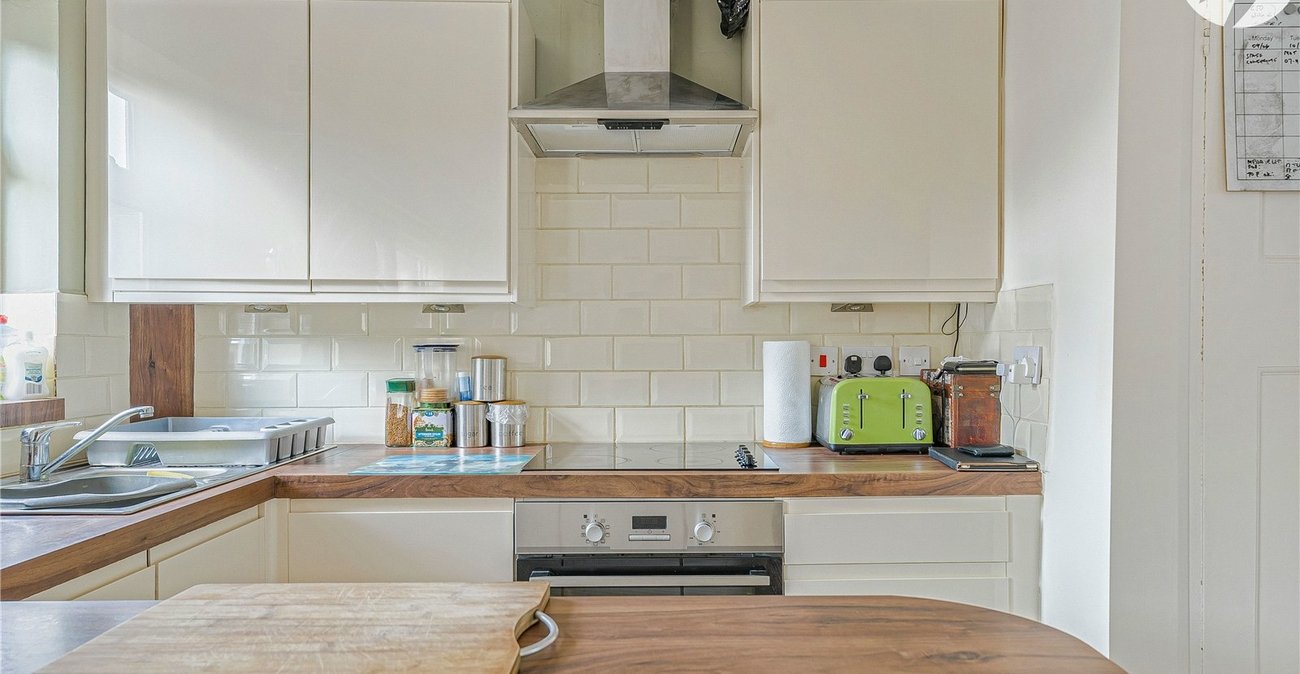 3 bedroom house for sale in Dartford | Robinson Jackson