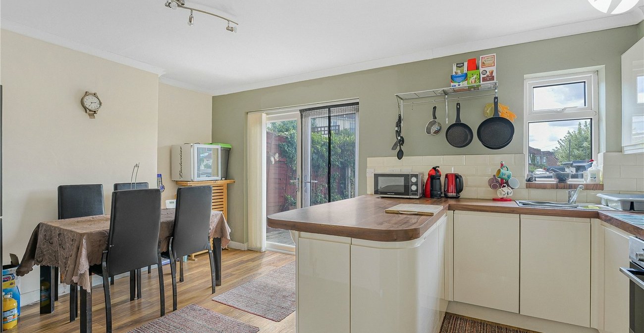 3 bedroom house for sale in Dartford | Robinson Jackson