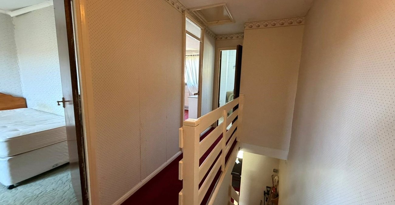 3 bedroom house for sale in Gravesend | Robinson Michael & Jackson