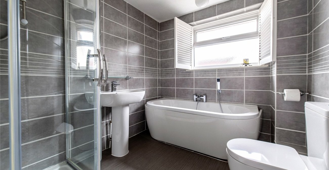 4 bedroom house for sale in Borden | Robinson Michael & Jackson