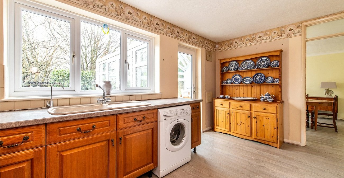 4 bedroom house for sale in Borden | Robinson Michael & Jackson