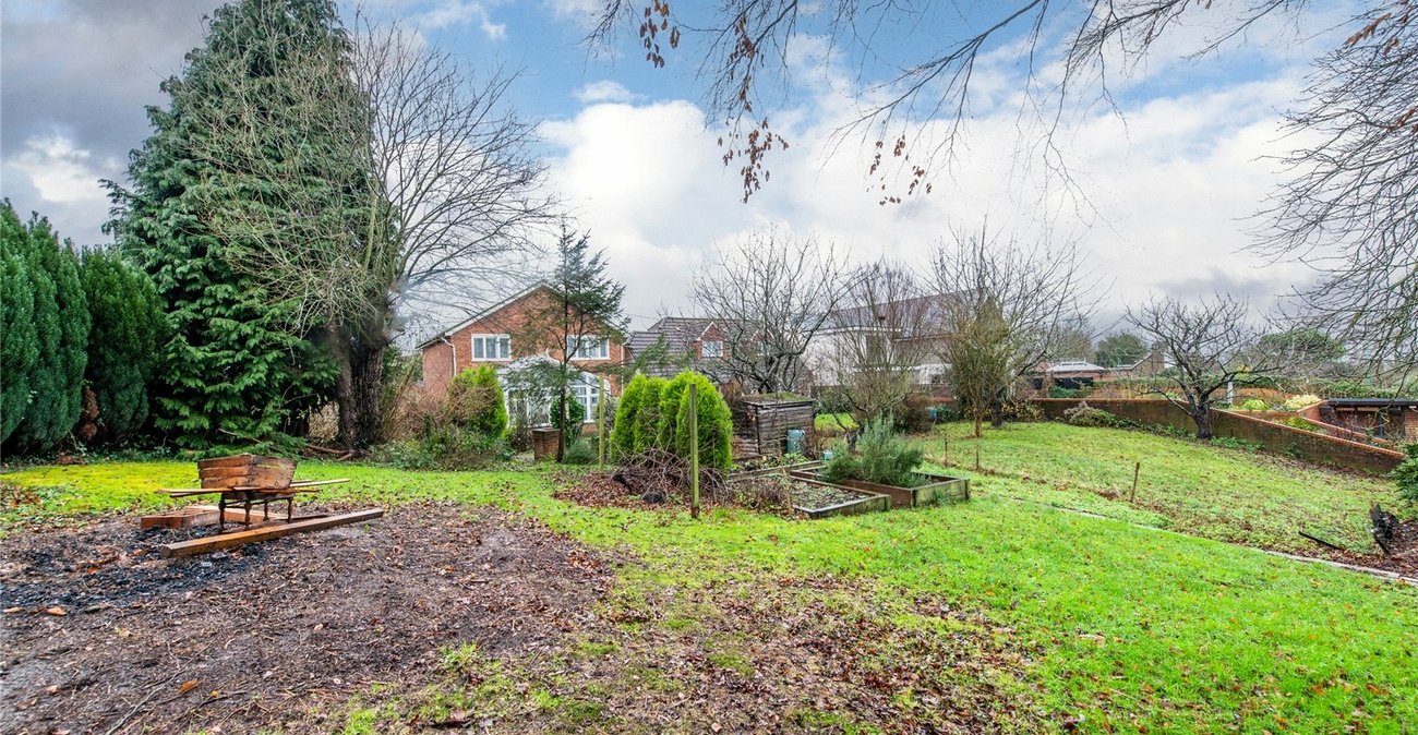 4 bedroom house for sale in Borden | Robinson Michael & Jackson