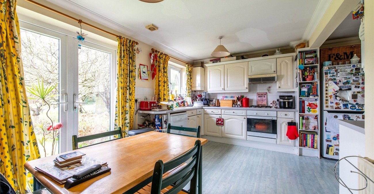 3 bedroom house for sale in Borden | Robinson Michael & Jackson