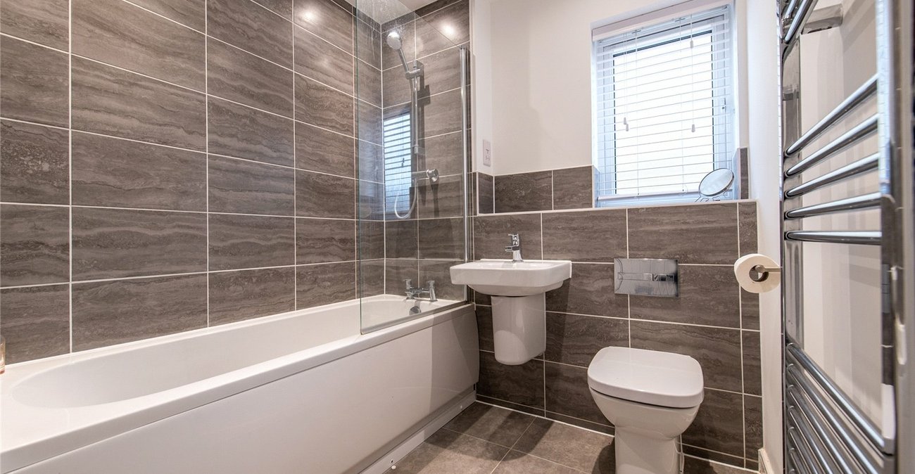 3 bedroom house for sale in Langley | Robinson Michael & Jackson