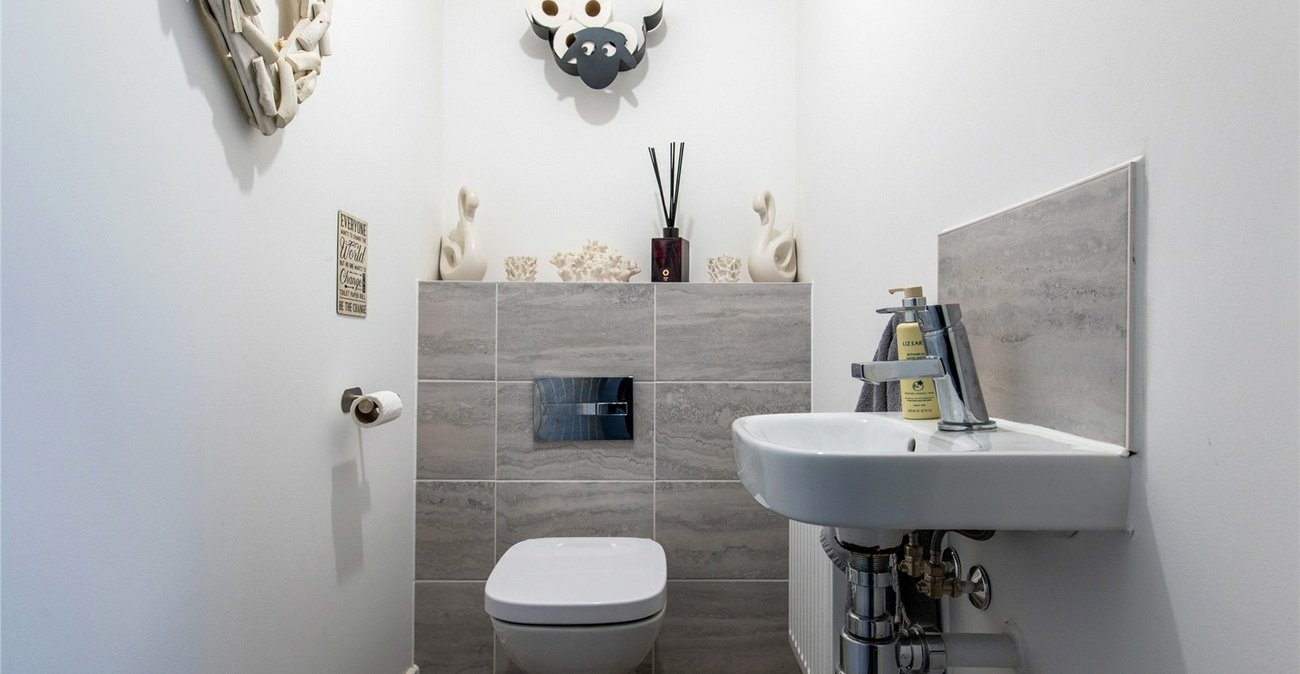 3 bedroom house for sale in Langley | Robinson Michael & Jackson