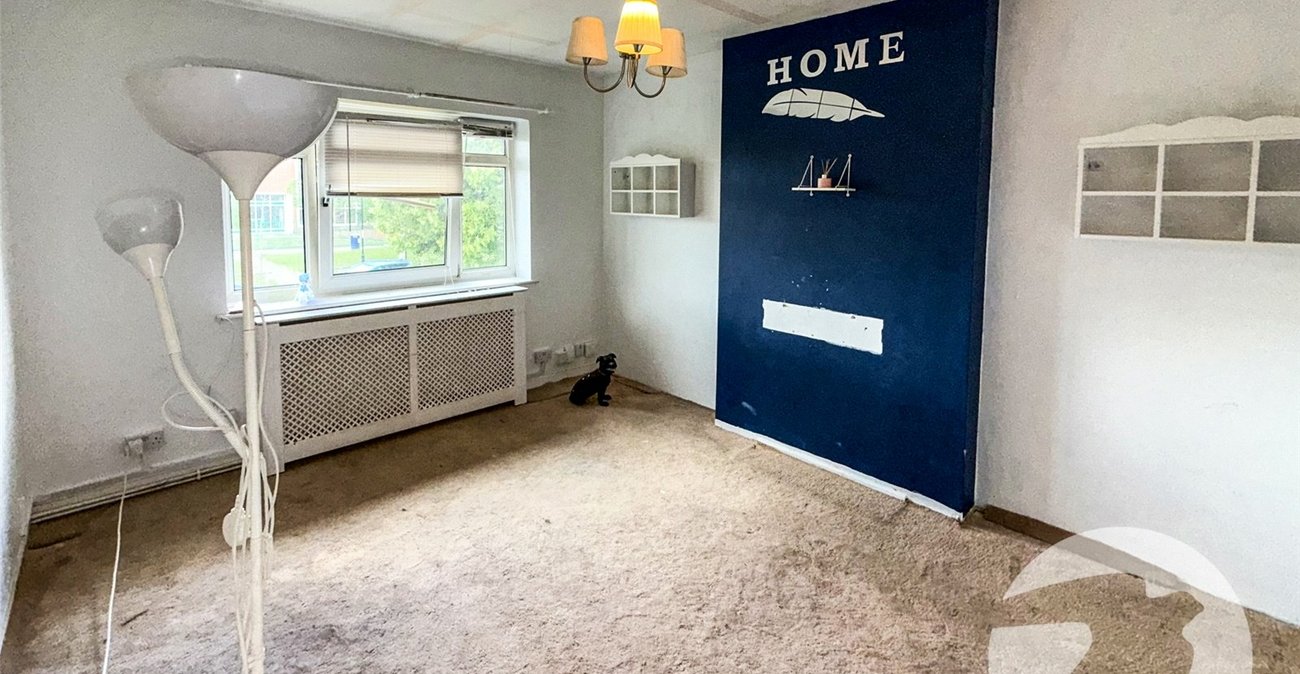 2 bedroom property for sale in Mottingham | Robinson Jackson