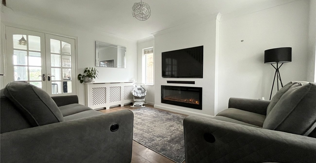 3 bedroom house for sale in Walderslade | Robinson Michael & Jackson