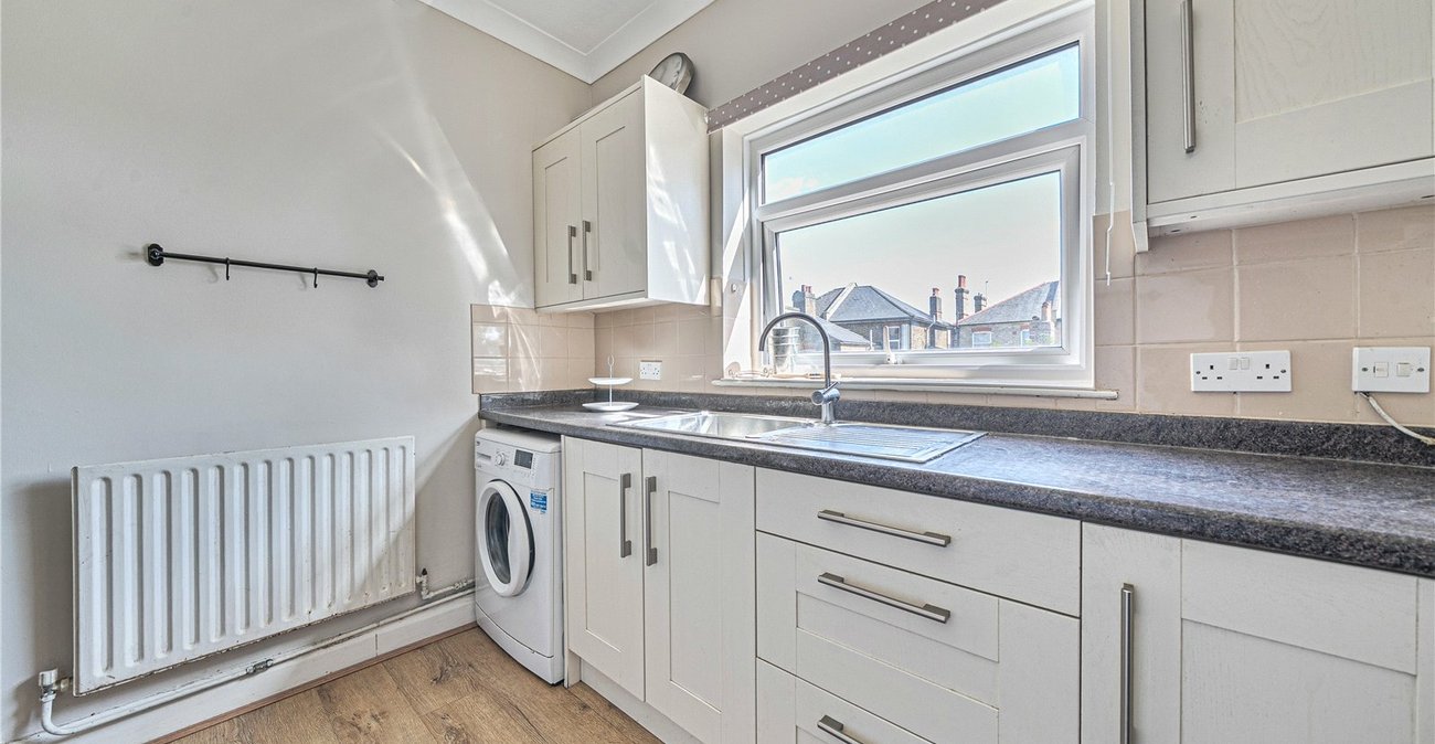 1 bedroom property to rent in London | Robinson Jackson