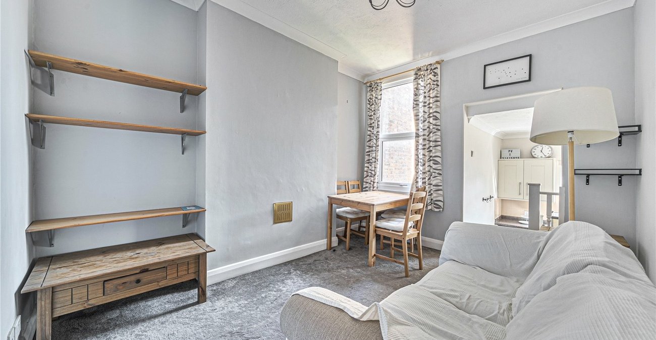 1 bedroom property to rent in London | Robinson Jackson