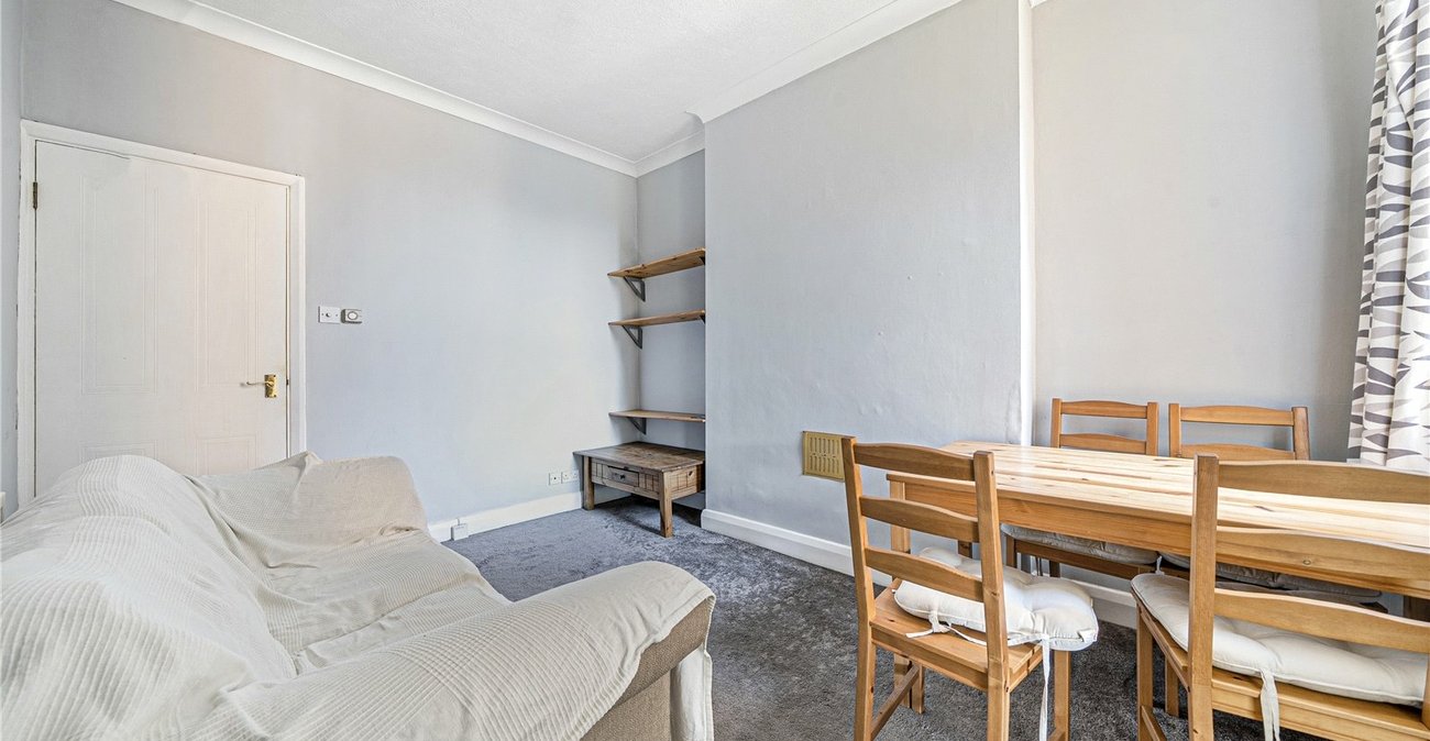 1 bedroom property to rent in London | Robinson Jackson