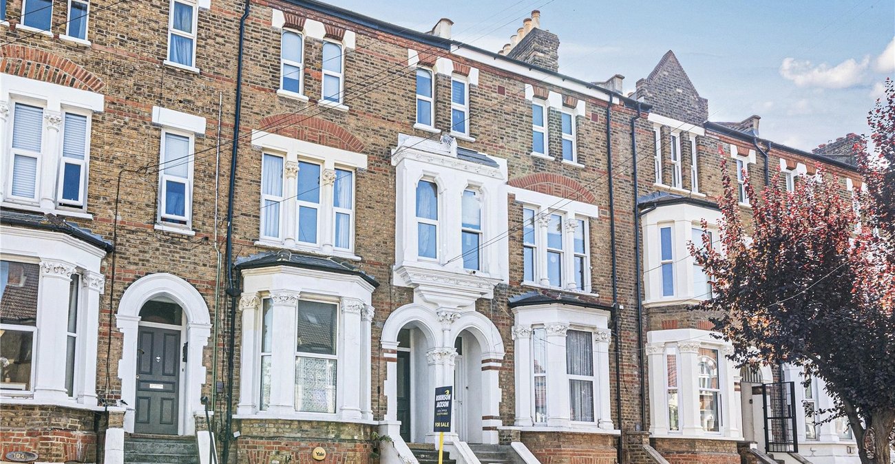 1 bedroom property for sale in  | Robinson Jackson