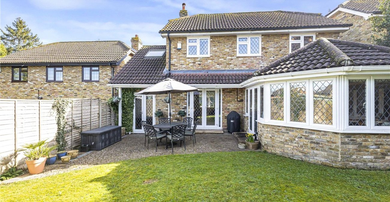 4 bedroom house for sale in Green Street Green | Robinson Jackson