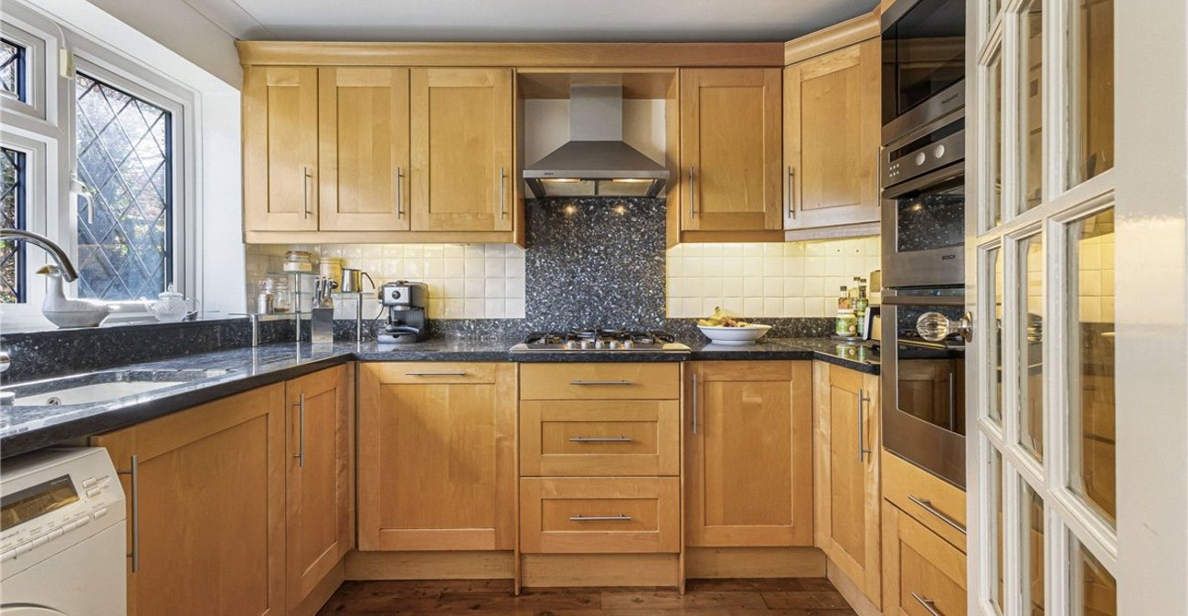 4 bedroom house for sale in Green Street Green | Robinson Jackson