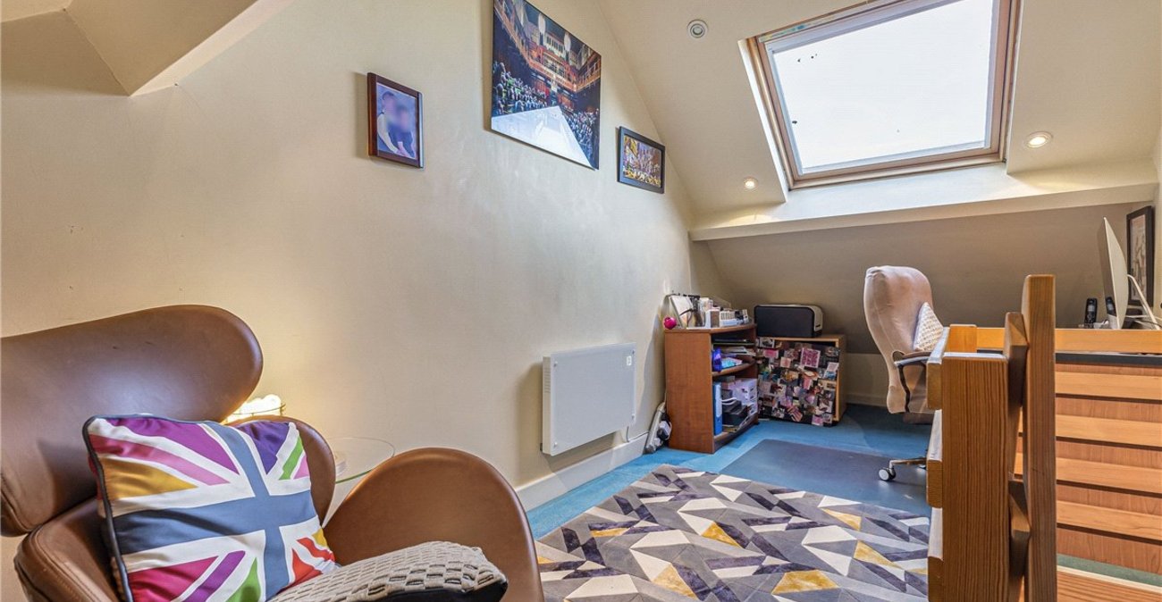 4 bedroom house for sale in Green Street Green | Robinson Jackson