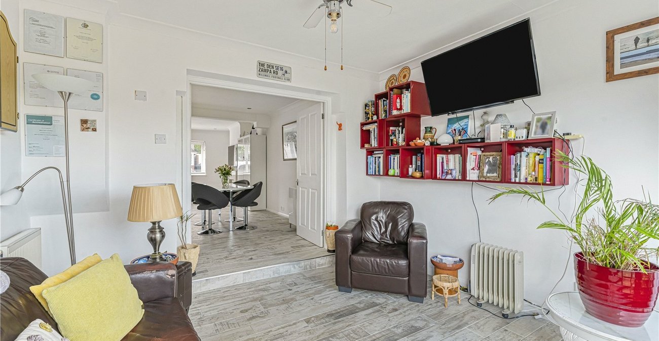 3 bedroom house for sale in Joydens Wood | Robinson Jackson