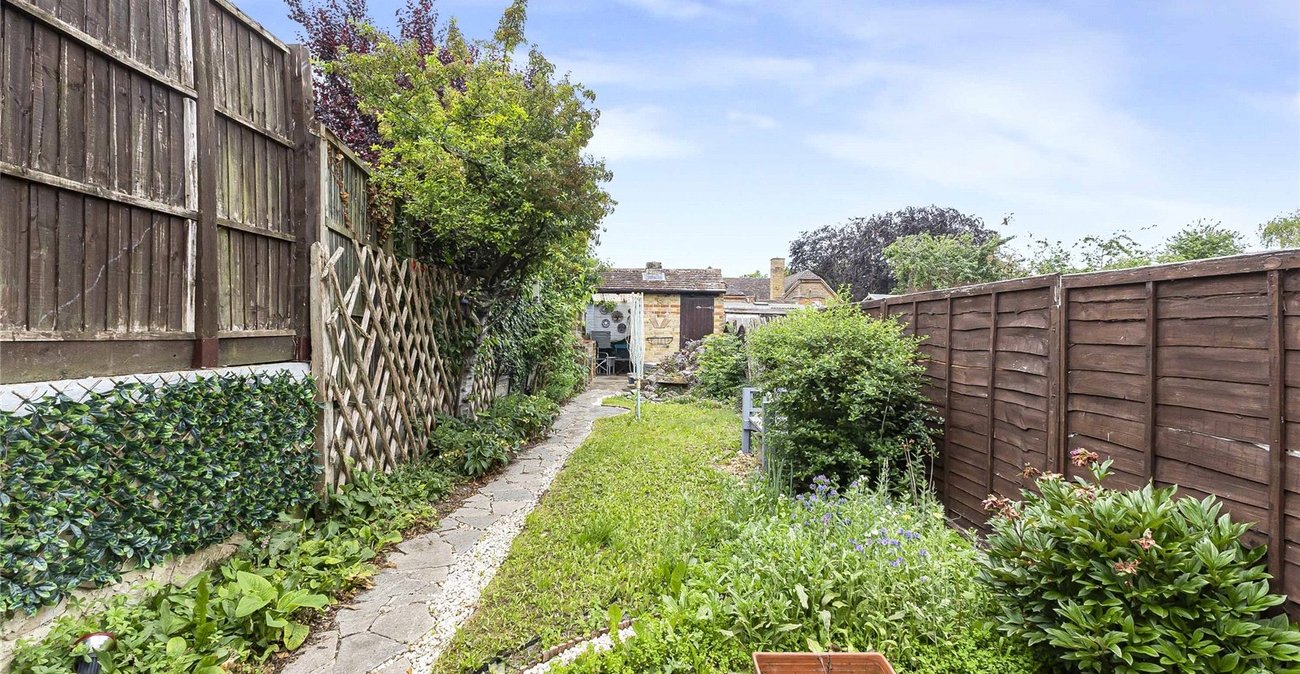 3 bedroom house for sale in Cuxton | Robinson Michael & Jackson